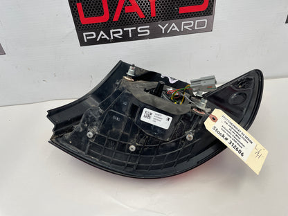 2017 Chevy SS Sedan LH Driver Tail Light Taillight Lamp OEM - Day's Parts Yard