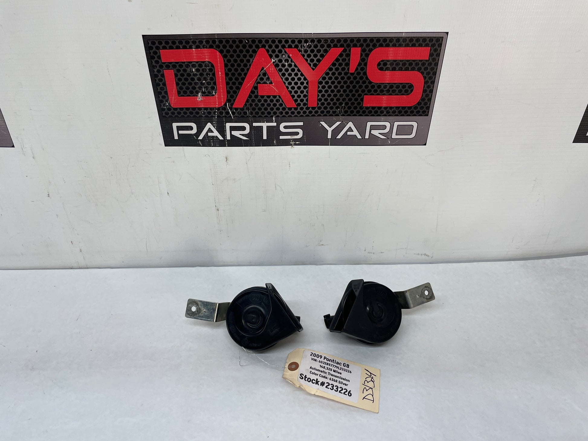 2009 Pontiac G8  Horn Set  OEM - Day's Parts Yard