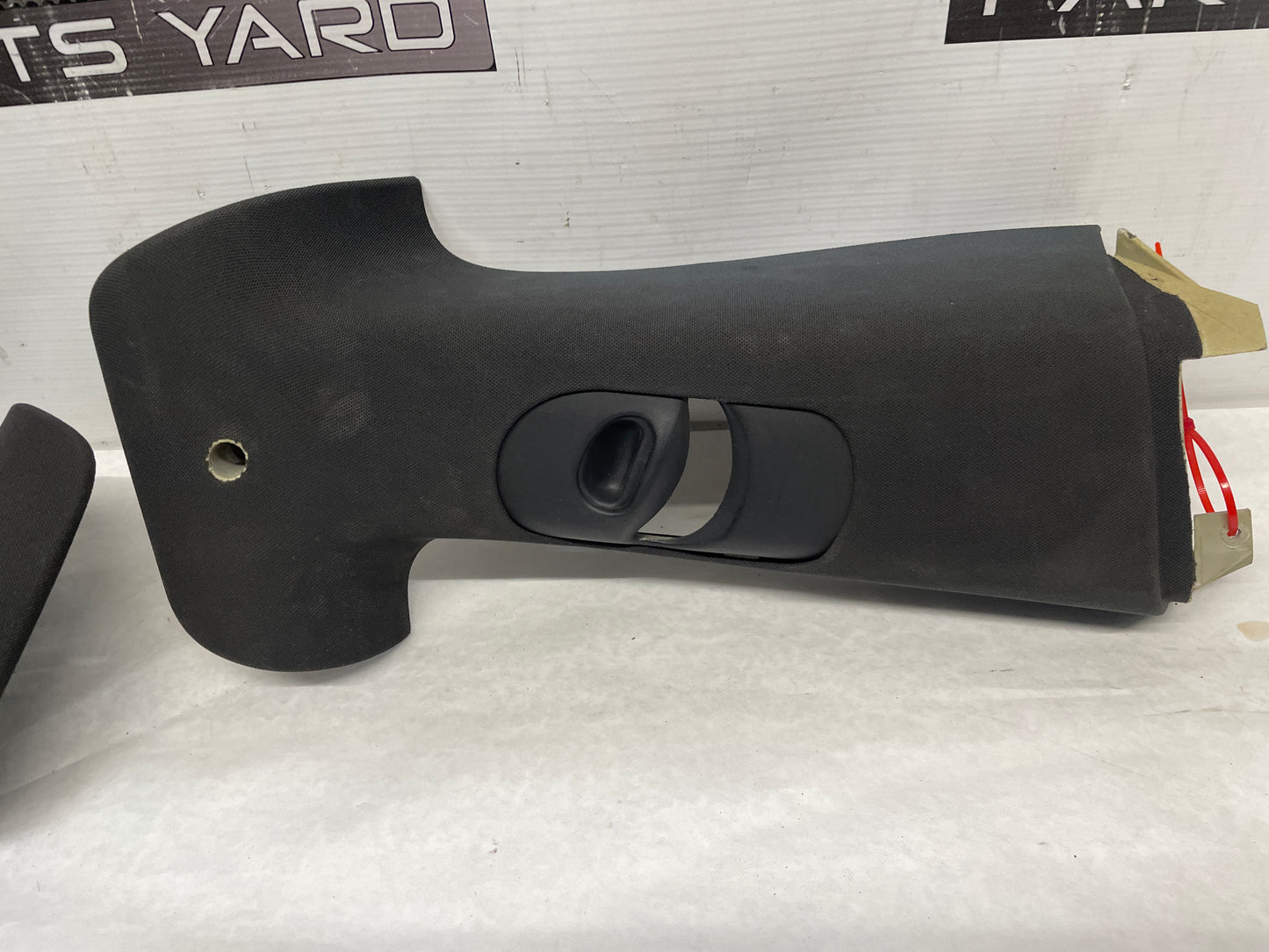 2006 Pontiac GTO RH & LH Interior Upper B Pillar Seat Belt Trim Panel Moldings OEM