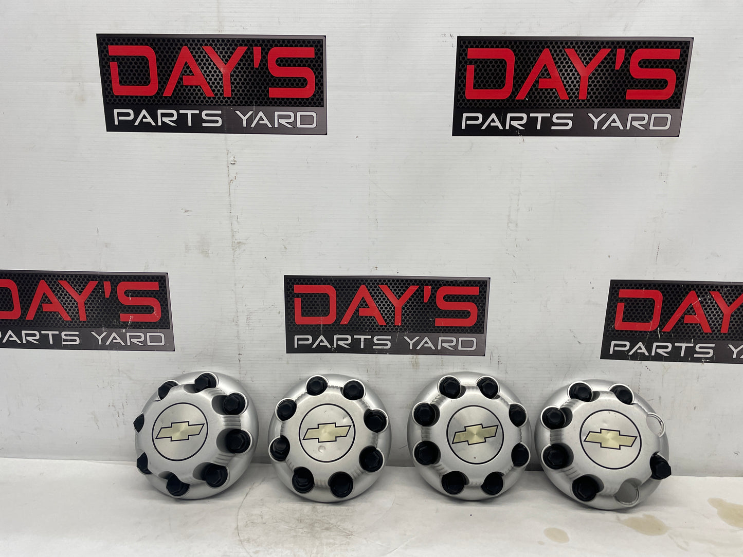 2006 Chevy Silverado C2500 Factory OEM Wheels & Tires - Day's Parts Yard