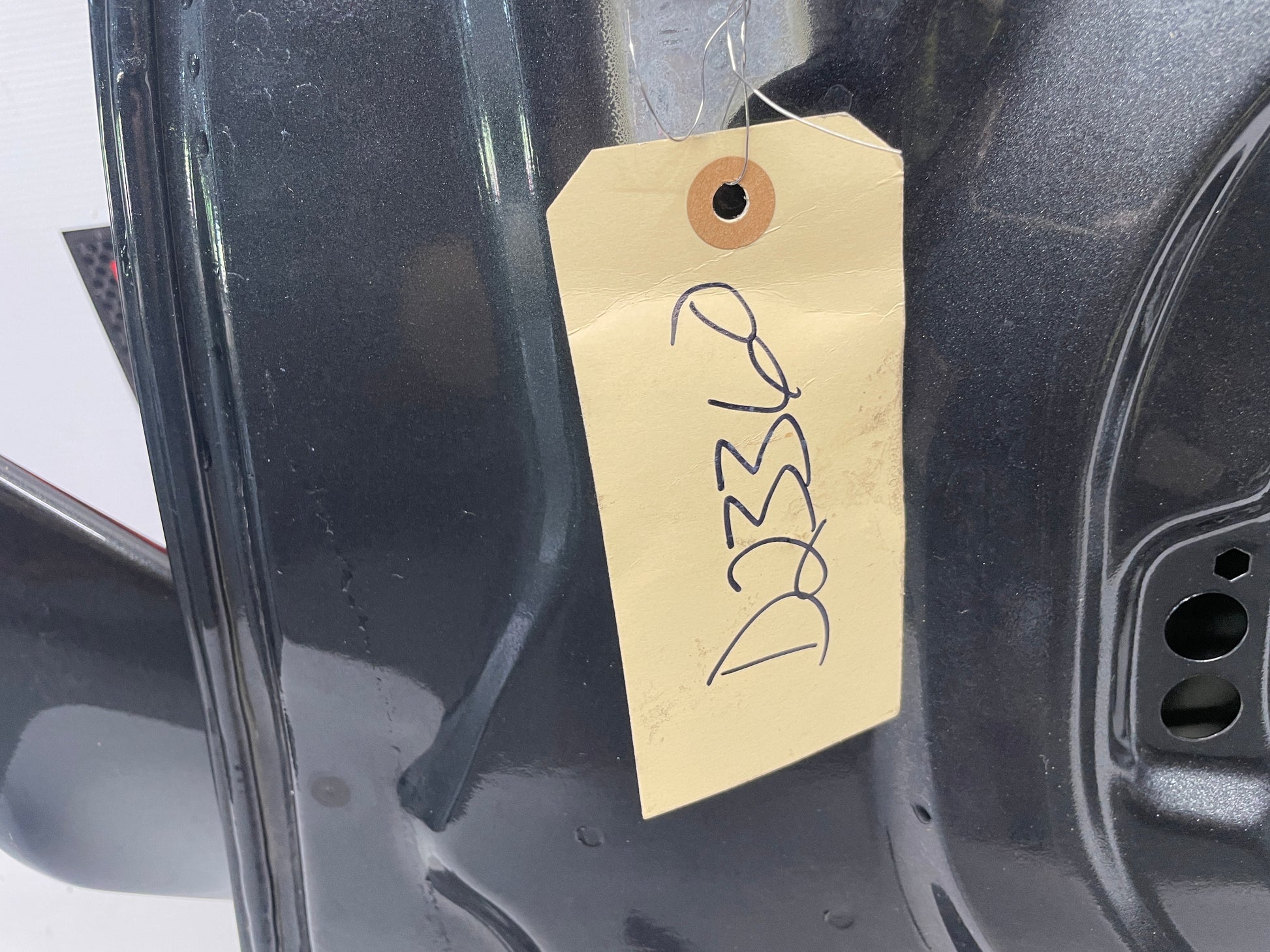 2018 Chevy Camaro SS Trunk Deck Lid OEM - Day's Parts Yard
