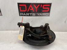 2009 Pontiac G8 RH Passenger Front Suspension Spindle Knuckle Hub Assembly OEM - Day's Parts Yard