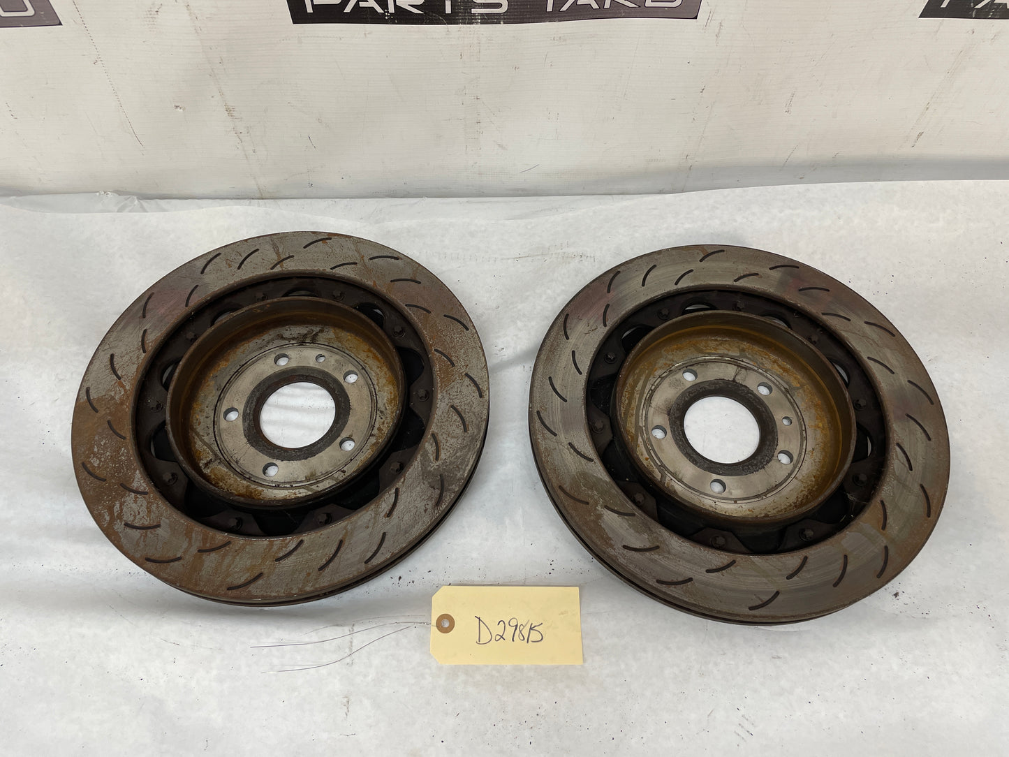 2017 Chevy Corvette Grand Sport 2LT RH & LH Rear Brake Rotors OEM - Day's Parts Yard