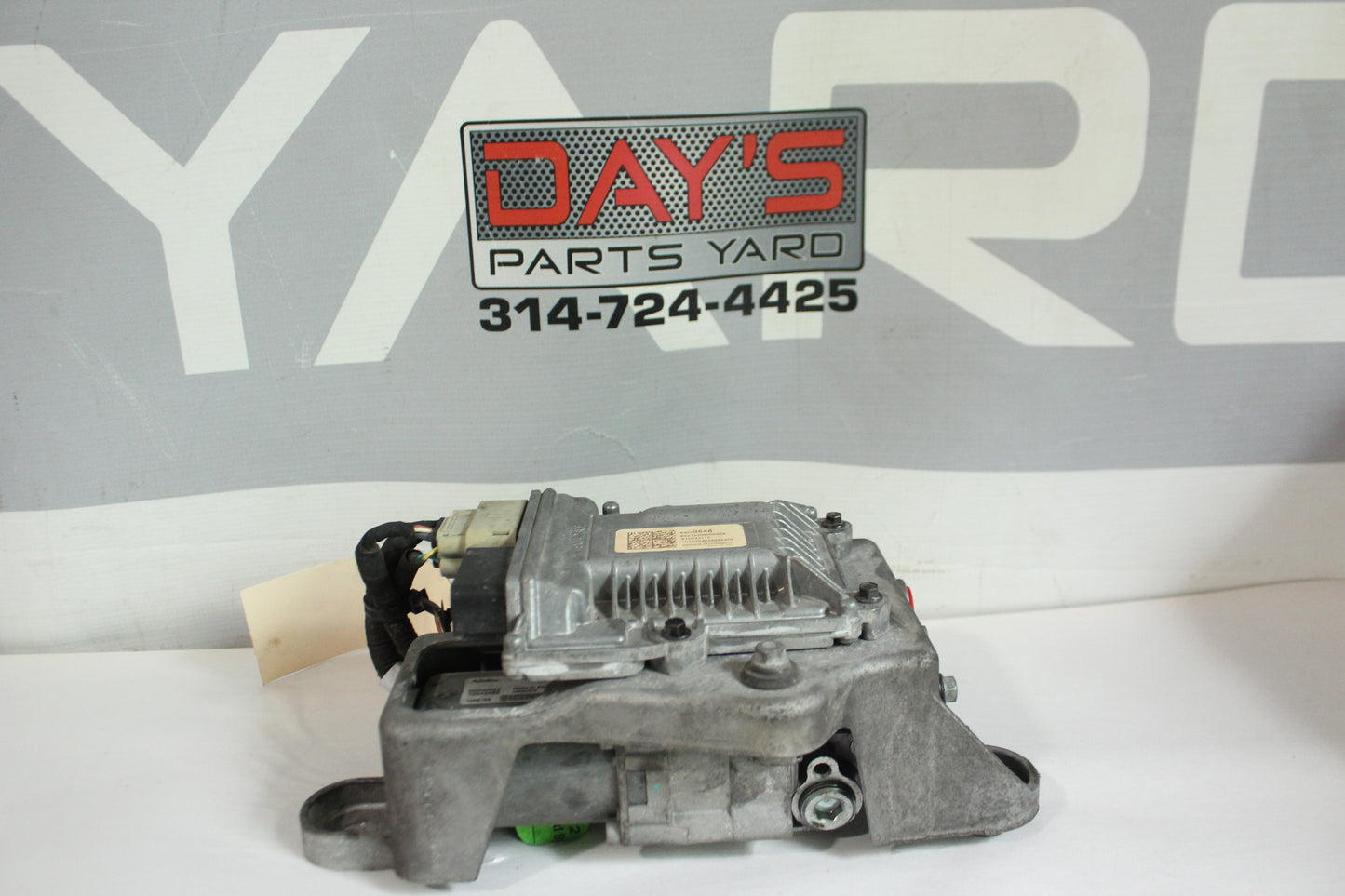 2017 Chevy Camaro SS 1LE Rear Differential Actuator Pump Lock Module OEM