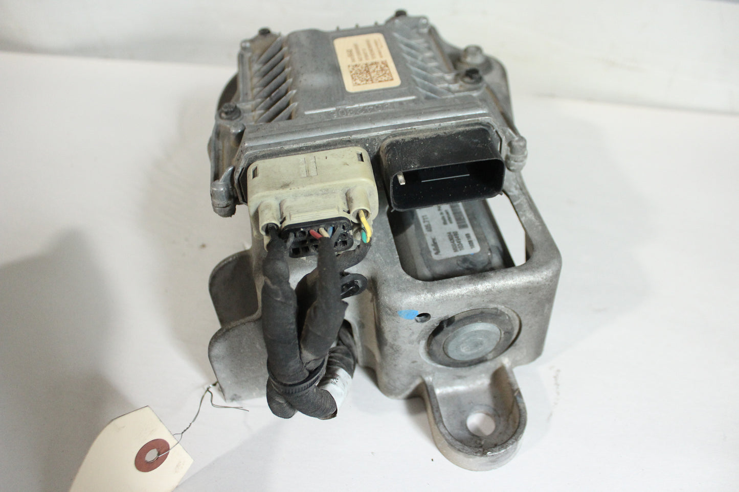 2017 Chevy Camaro SS 1LE Rear Differential Actuator Pump Lock Module OEM