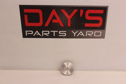 2014 Chevy Camaro SS Wheel Center Cap Silver OEM - Day's Parts Yard