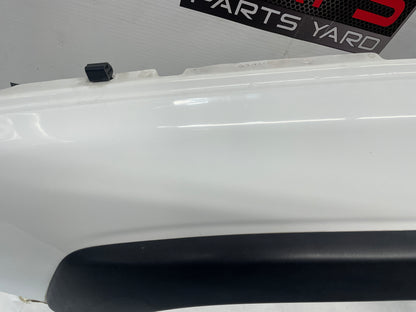 2003 Chevy Silverado C3500 LH Driver Fender OEM - Day's Parts Yard