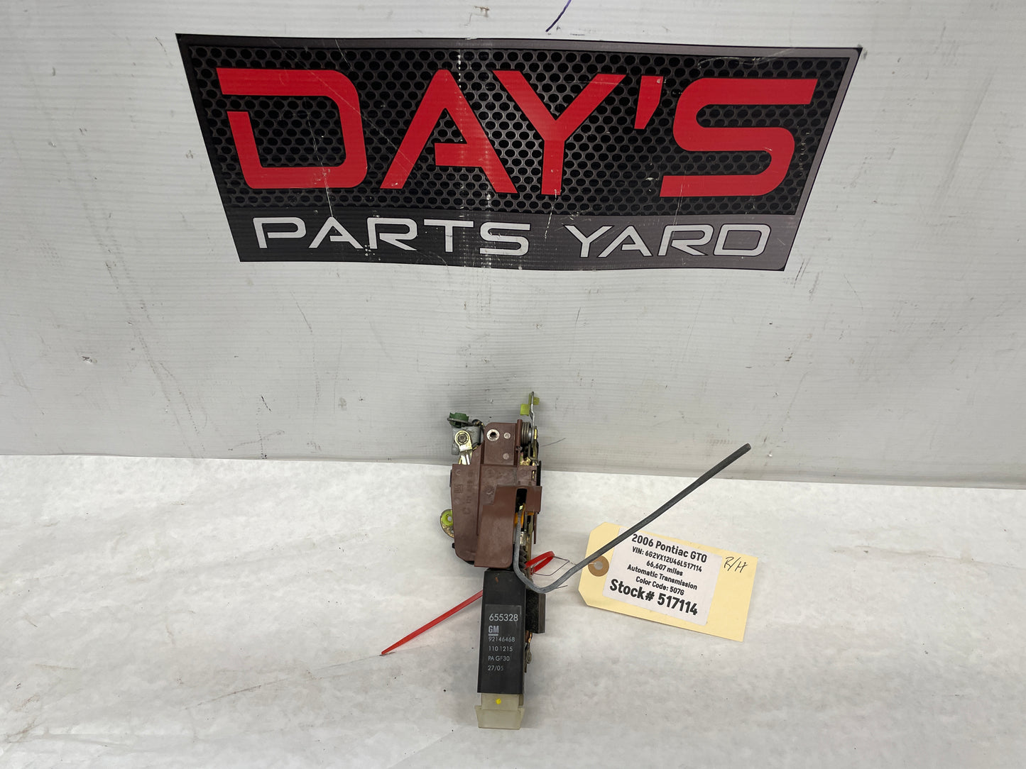 2006 Pontiac GTO RH Passenger Door Lock Actuator Assembly OEM