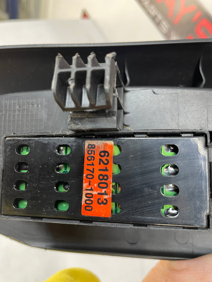 2009 Pontiac G8 Front RH Passenger Seat Controls Outer Finish Panel OEM - Day's Parts Yard