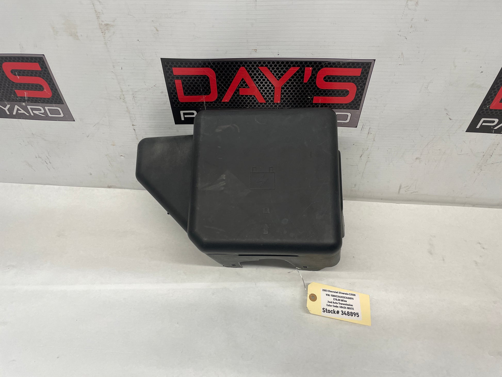 2003 Chevy Silverado C2500 Fuse Relay Wire Harness Junction Box Block OEM - Day's Parts Yard