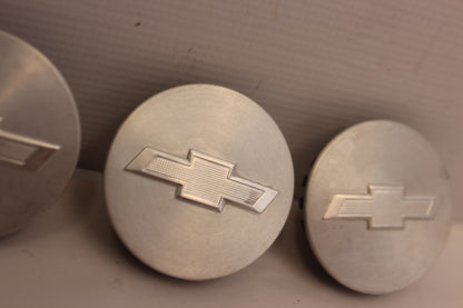 2013 Chevy Camaro SS Wheel Center Caps Silver OEM - Day's Parts Yard