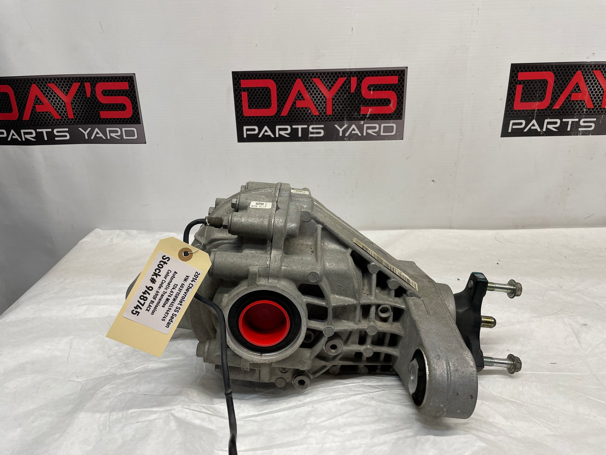 2014 Chevy SS Rear End Axle Carrier Rearend Diff Differential 3.27 LSD OEM - Day's Parts Yard