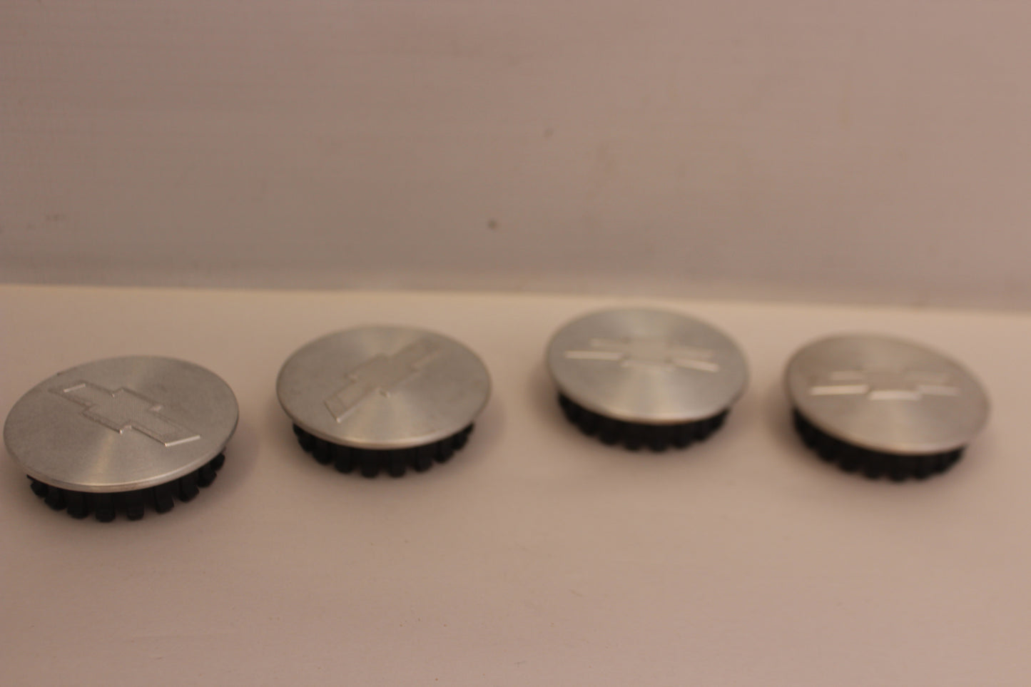 2013 Chevy Camaro SS Wheel Center Caps Silver OEM - Day's Parts Yard