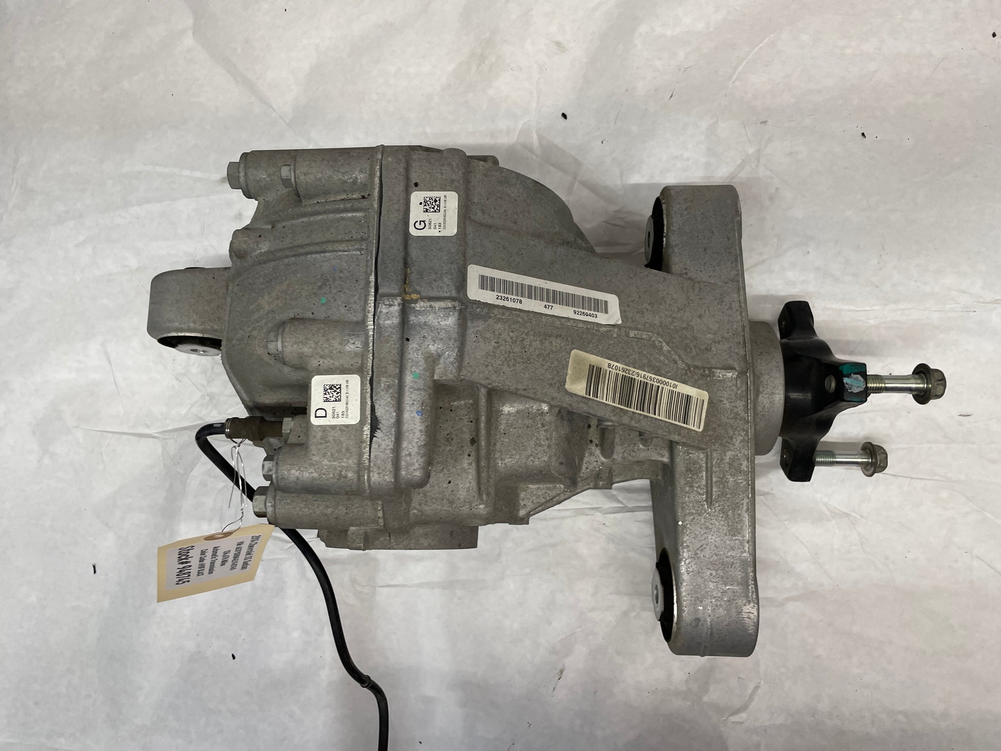 2014 Chevy SS Rear End Axle Carrier Rearend Diff Differential 3.27 LSD OEM - Day's Parts Yard