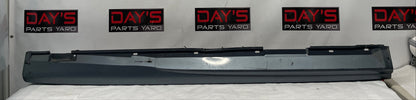 2005 Pontiac GTO RH Passenger Rocker Molding Side Skirt Panel Trim OEM - Day's Parts Yard