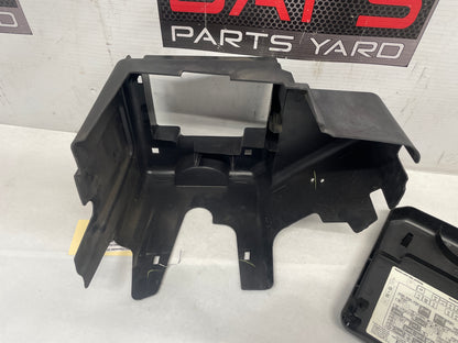 2003 Chevy Silverado C2500 Fuse Relay Wire Harness Junction Box Block OEM - Day's Parts Yard