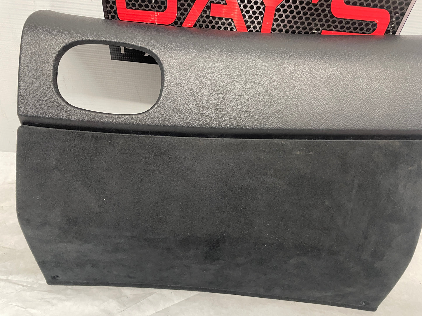 2006 Pontiac GTO Glovebox Compartment Door Skin Cover OEM