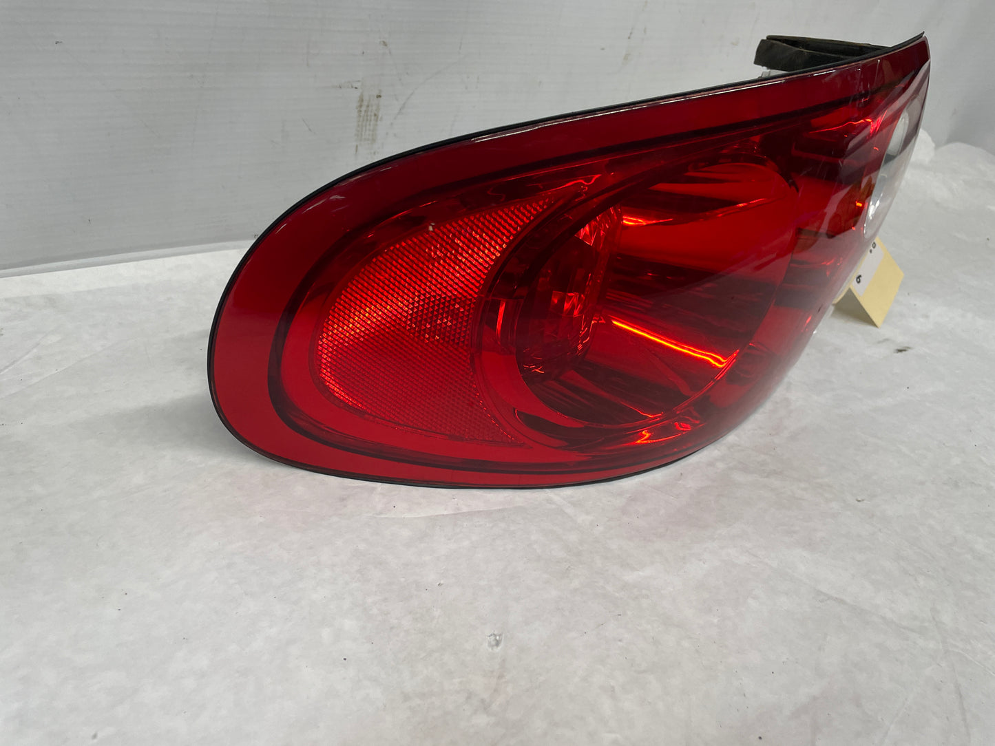 2005 Pontiac GTO LH Driver Tail Light Taillight Lamp OEM - Day's Parts Yard