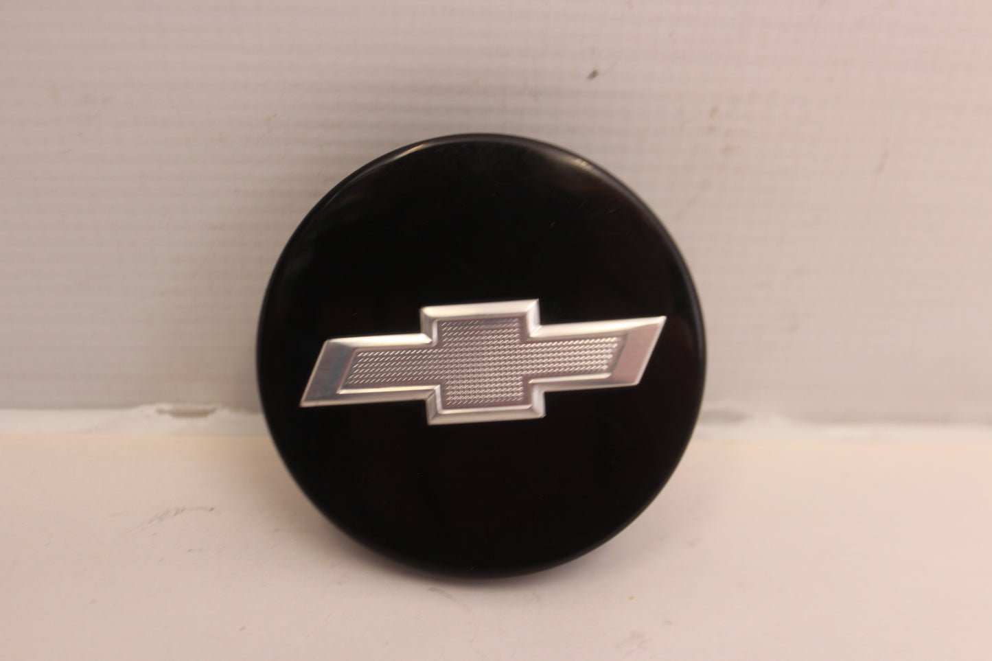 2014 Chevy Camaro SS Wheel Center Cap Black w/ Chrome Emblem OEM