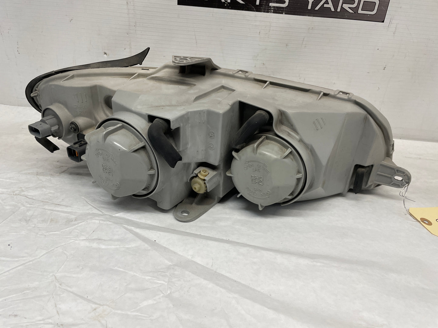 2006 Pontiac GTO LH Driver Head Light Headlight Lamp OEM