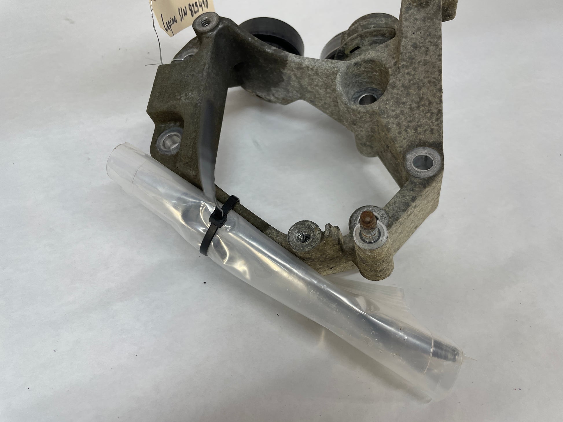 2013 Chevy Caprice PPV AC A/C Air Conditioner Compressor Bracket OEM - Day's Parts Yard