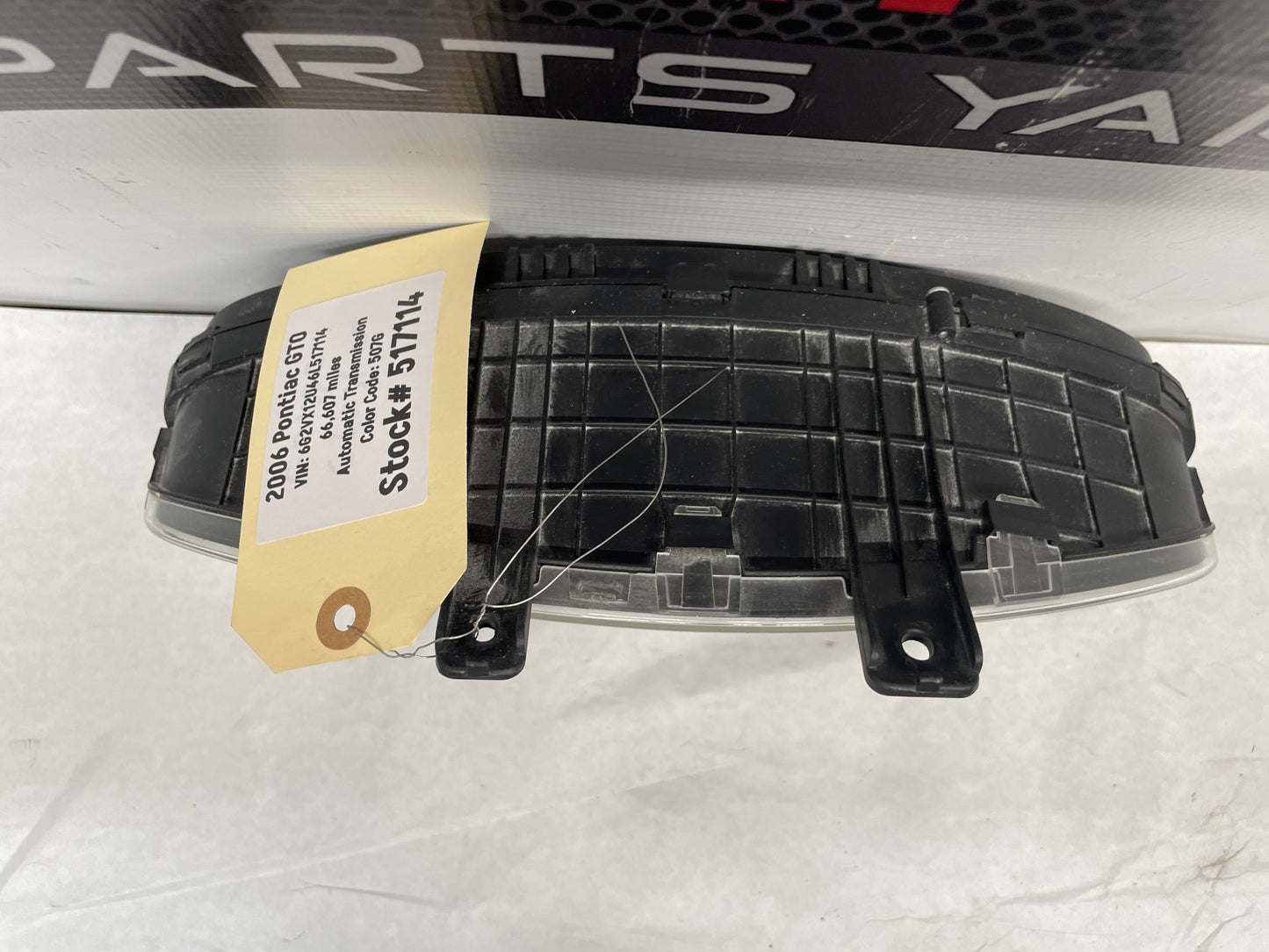 2006 Pontiac GTO Gauge Cluster Speedometer Instrument Panel OEM GRAY 66K