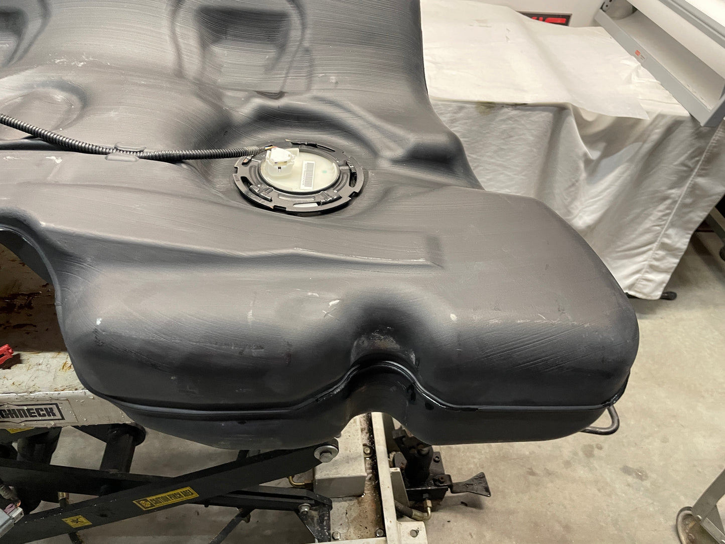 2014 Chevy SS Sedan Fuel Gas Tank w/ Pumps Sending Unit OEM - Day's Parts Yard