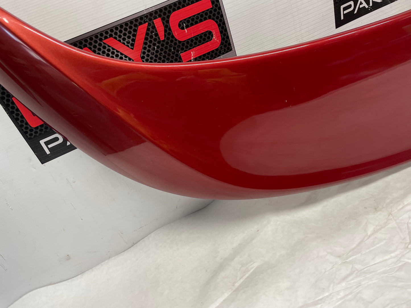 2006 Pontiac GTO Trunk Deck Lid Spoiler Wing w/ Light OEM