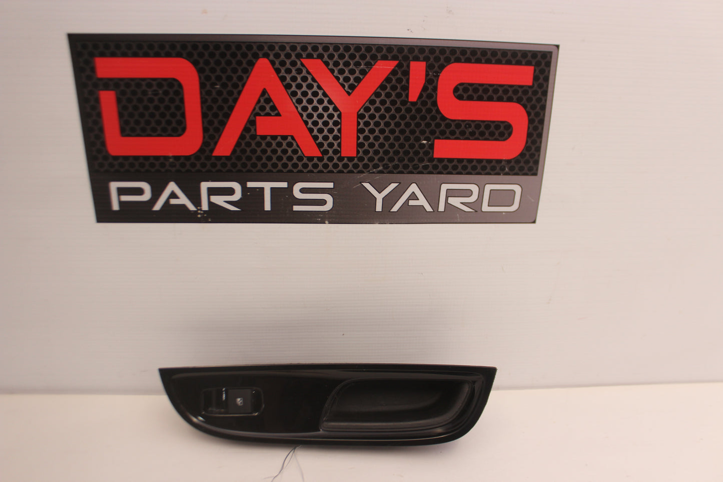 2014 Chevy SS Sedan Rear RH Passenger Window Control Bezel OEM - Day's Parts Yard