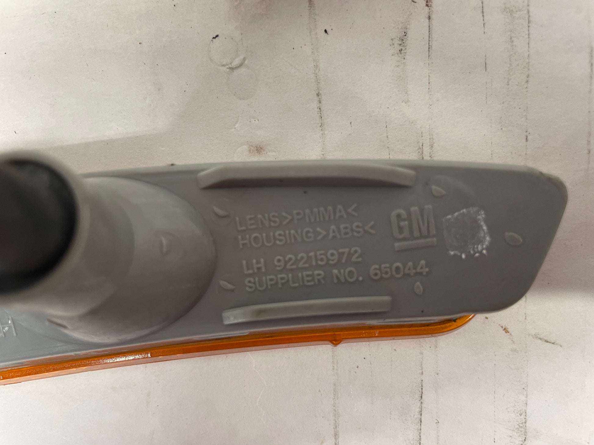 2009 Pontiac G8 LH Driver Side Marker Light Lamp OEM - Day's Parts Yard