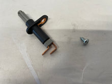 2005 Pontiac GTO Trunk Deck Lid Sensor OEM - Day's Parts Yard