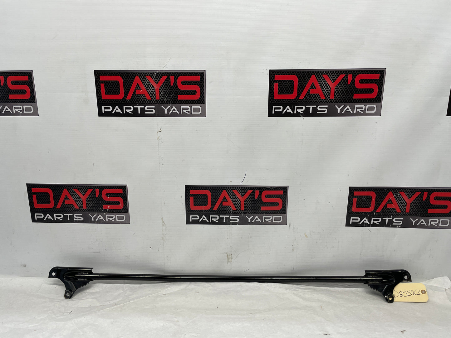 2005 Pontiac GTO Suspension Strut Tower Brace OEM - Day's Parts Yard