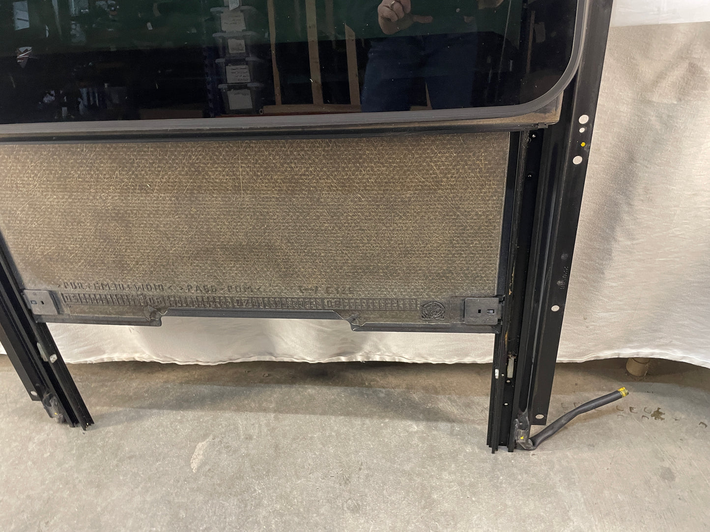 2009 Pontiac G8 Sun Moon Roof Sunroof Moonroof OEM - Day's Parts Yard