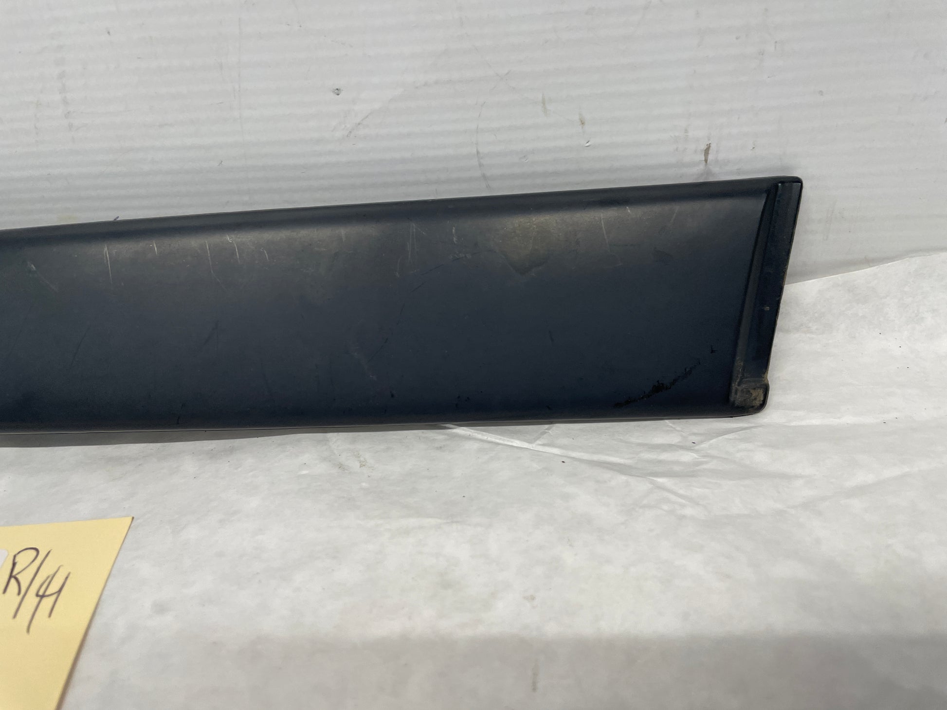 RH Passenger Exterior B Pillar Window Trim Cover Applique Molding OEM - Day's Parts Yard