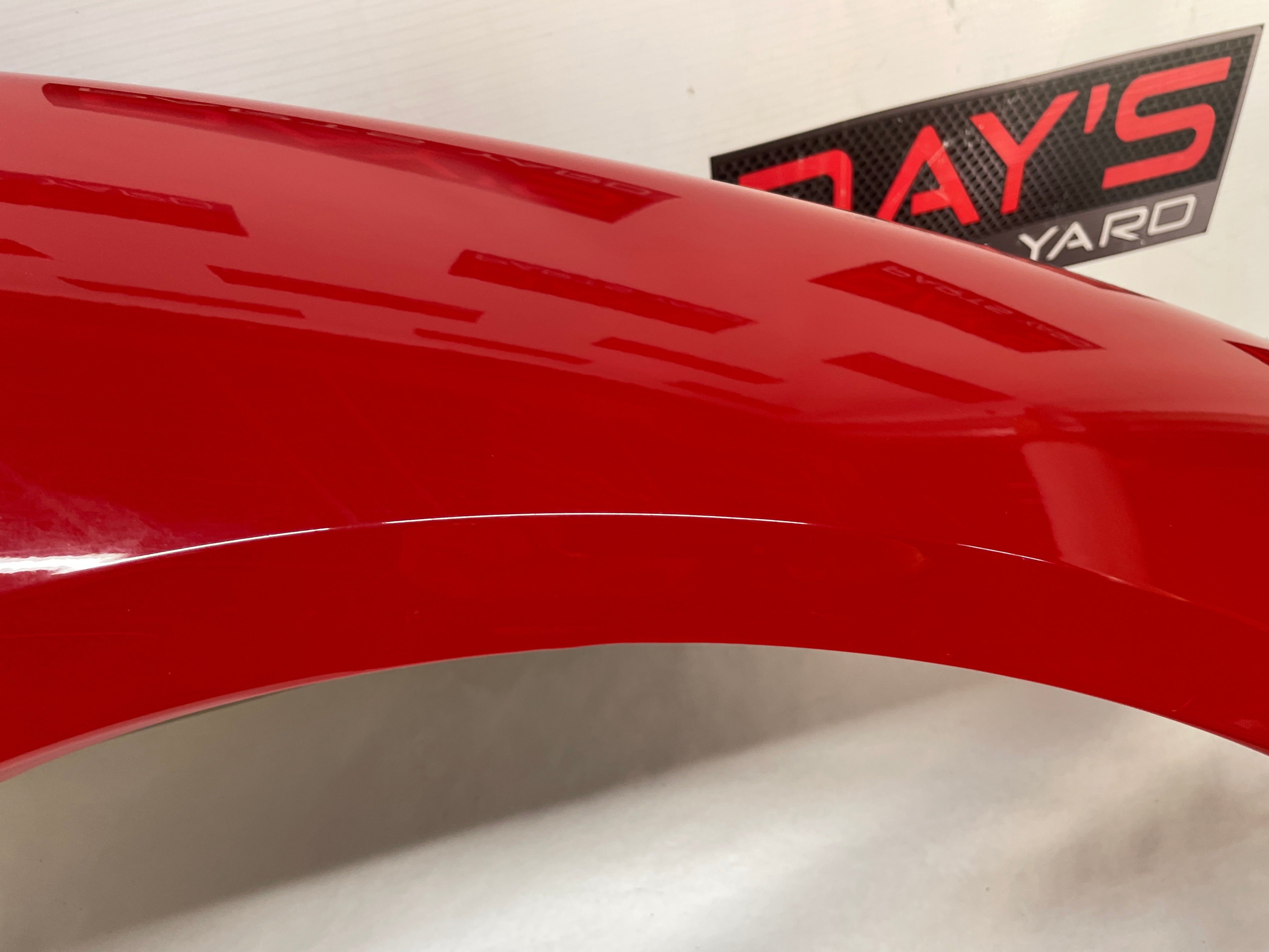 Ｂｅ－１ E-BK10 カウルトップパネル 　トマトレッド 2008 Chevy C6 Corvette RH Passenger Front Fender Red OEM | Day's