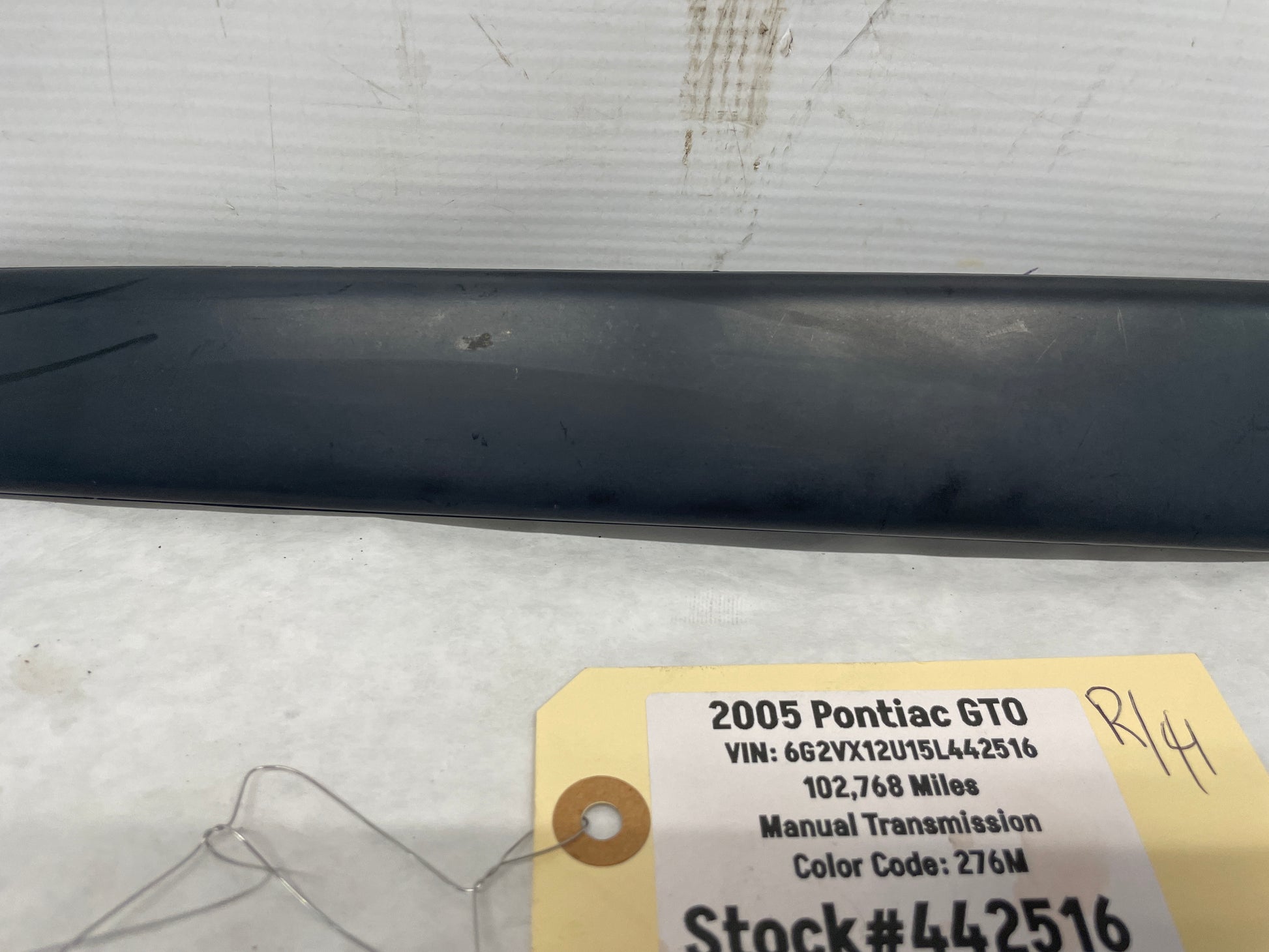 RH Passenger Exterior B Pillar Window Trim Cover Applique Molding OEM - Day's Parts Yard