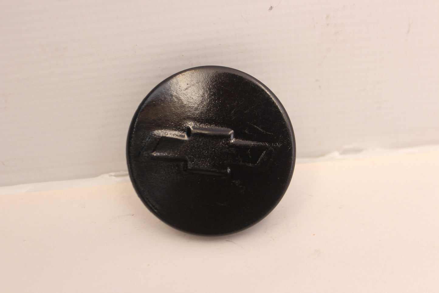 2015 Chevy Camaro SS Center Wheel Cap OEM - Day's Parts Yard
