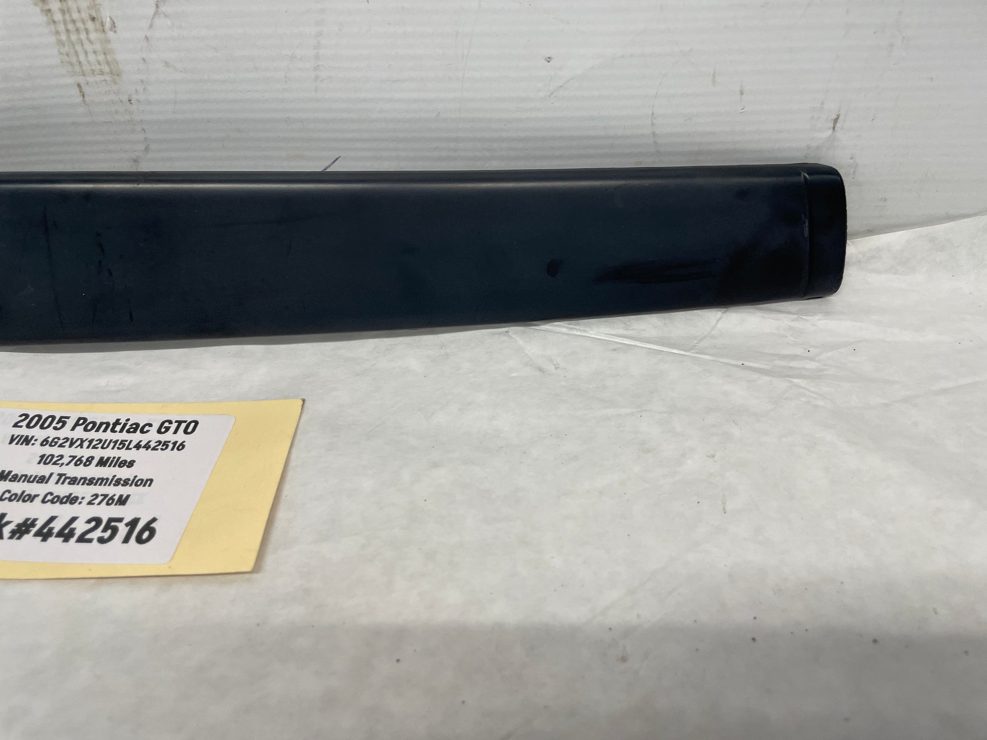 2005 Pontiac GTO LH Driver Exterior B Pillar Window Trim Applique Cover OEM - Day's Parts Yard