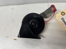 2009 Pontiac G8 RH & LH Horn Set OEM - Day's Parts Yard