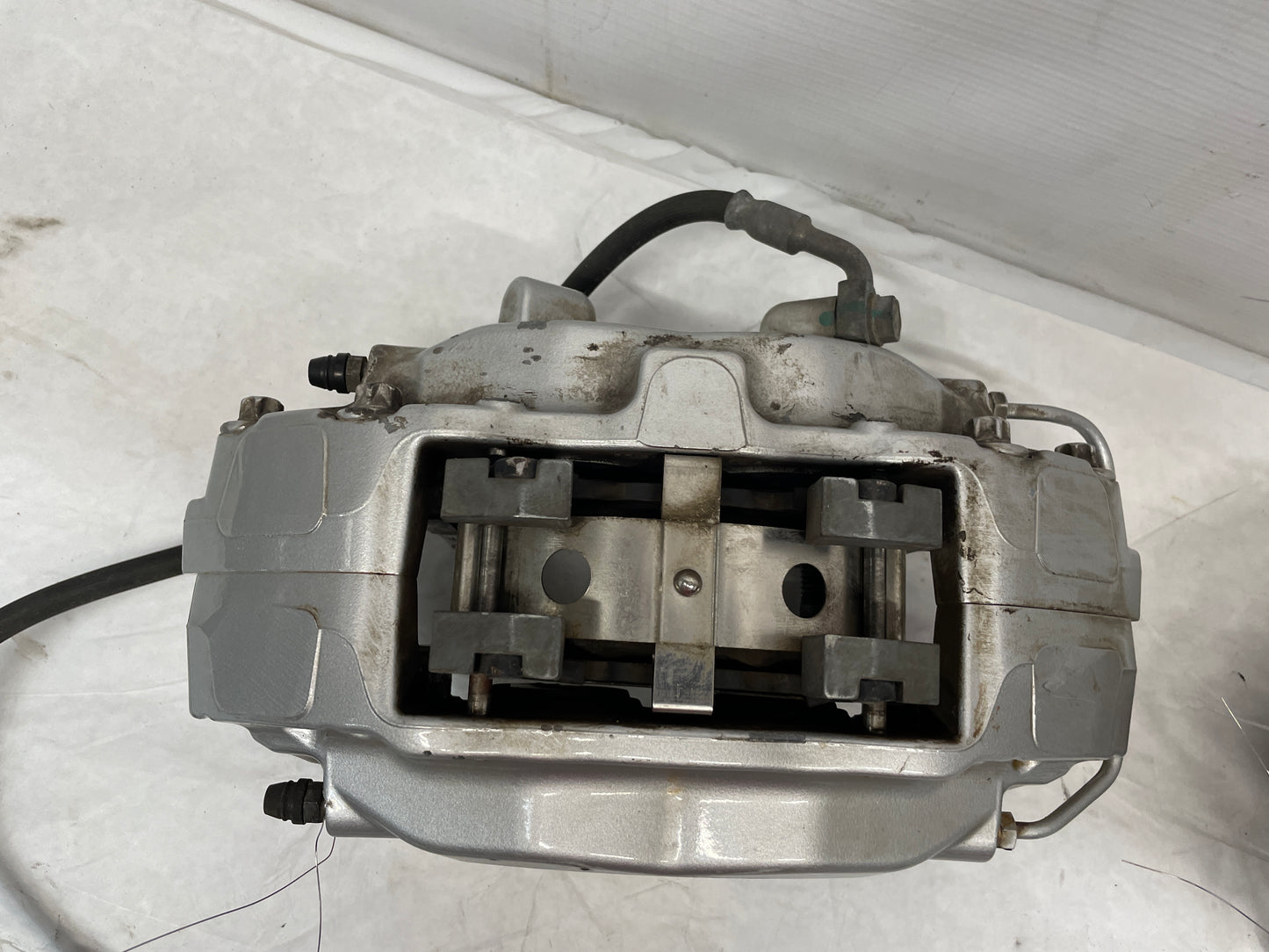 2014 Chevy SS Sedan RH & LH Front Brembo Calipers OEM - Day's Parts Yard