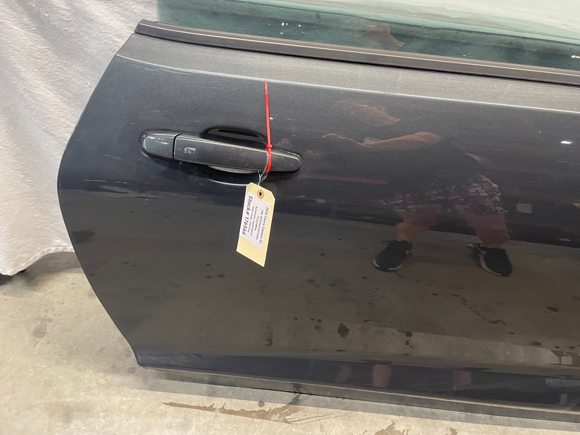 2018 Chevy Camaro SS RH Passenger Front Exterior Door OEM - Day's Parts Yard
