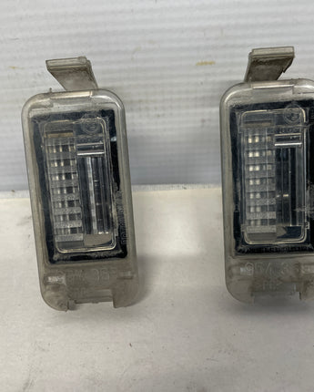 2005 Pontiac GTO License Plate Tag Lights RH & LH OEM