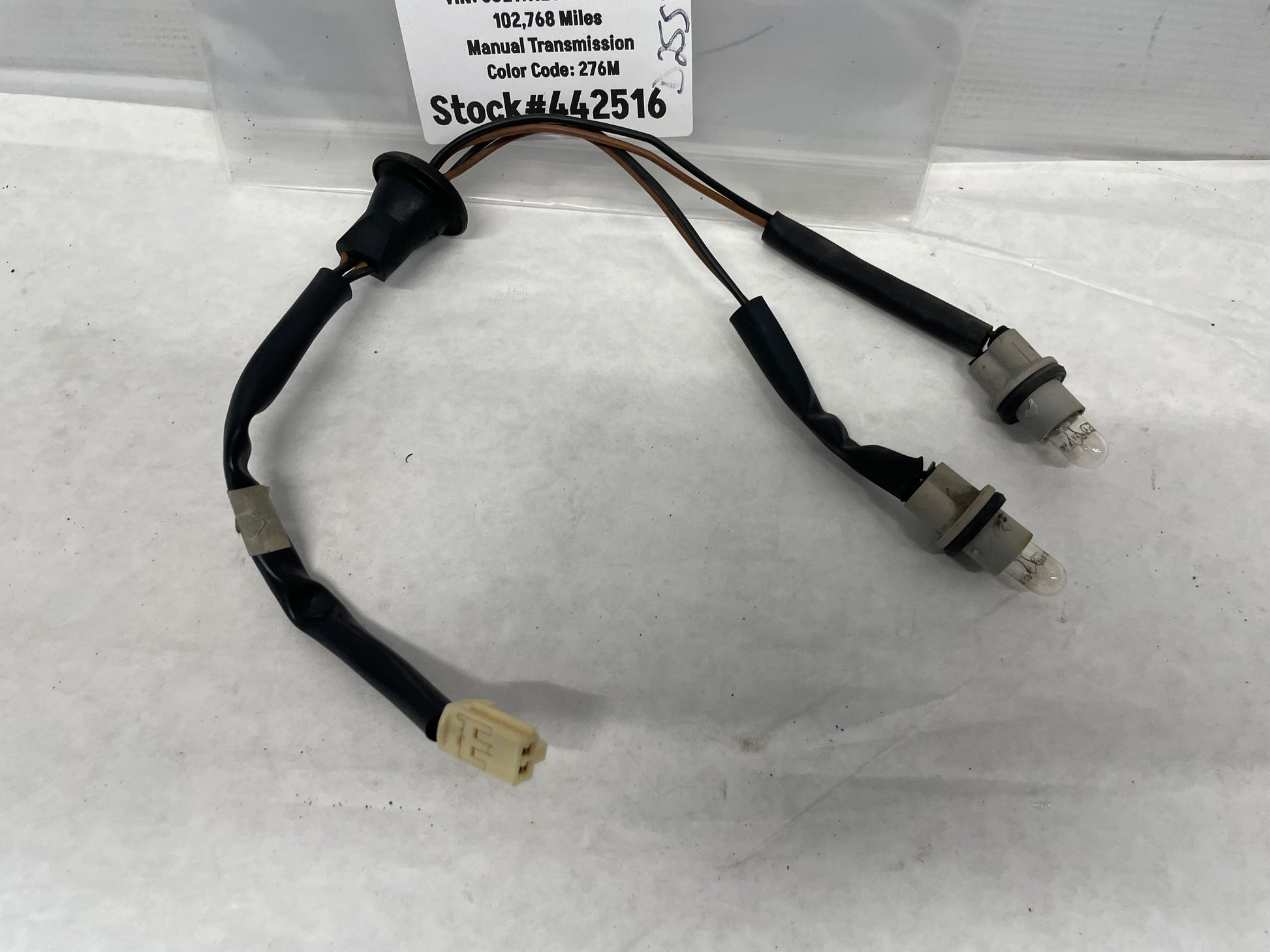 2005 Pontiac GTO License Plate Tag Light Wire Harness OEM - Day's Parts Yard