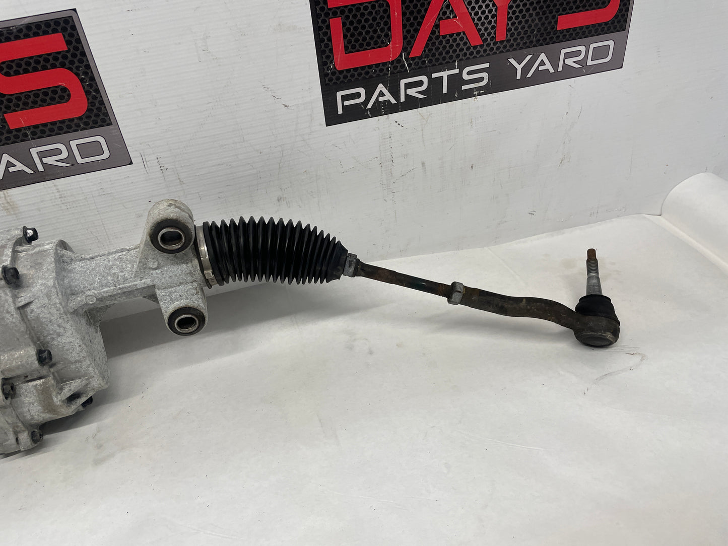 2016 Chevy SS Sedan Electric Power Rack and Pinion Steering Gear OEM - Day's Parts Yard