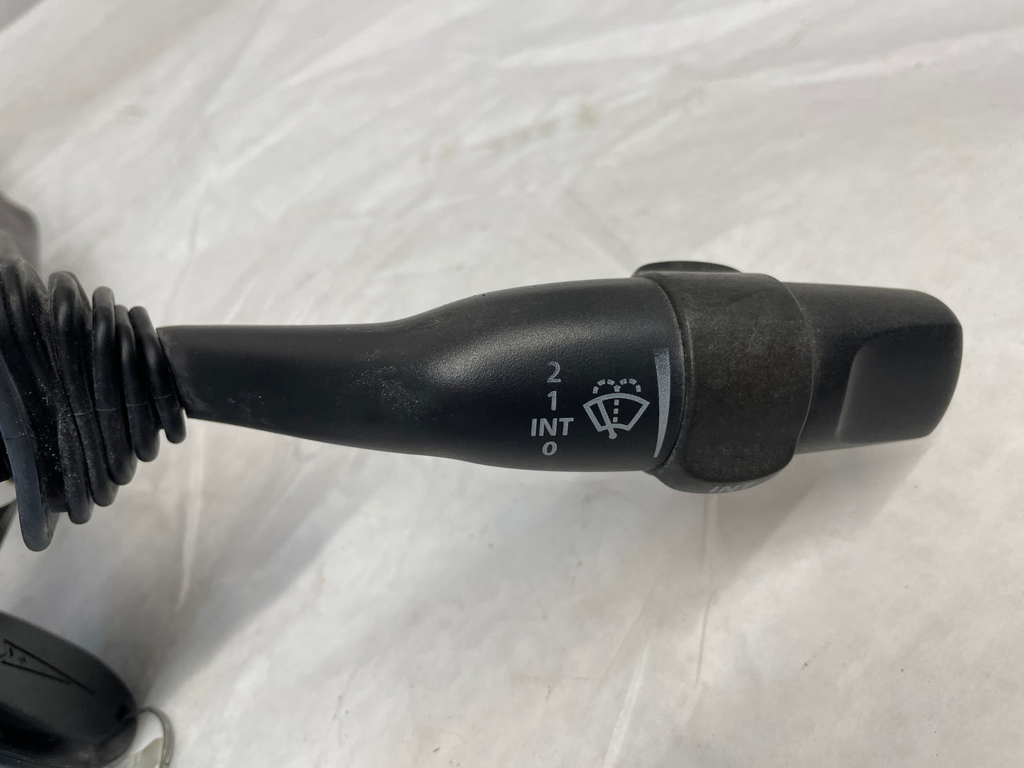 2006 Pontiac GTO Steering Column Ignition Key OEM