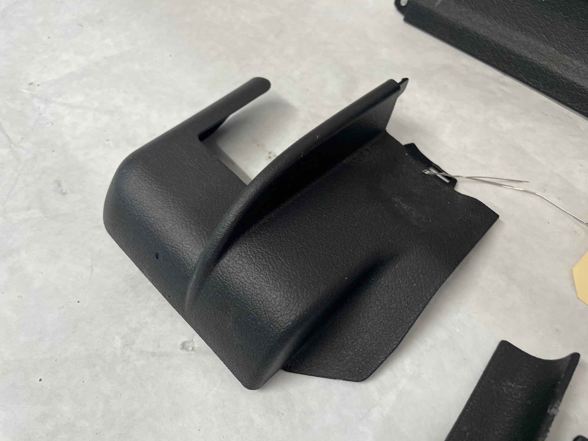 2005 Pontiac GTO RH Passenger 4pc Seat Rail Frame Trim Set OEM - Day's Parts Yard