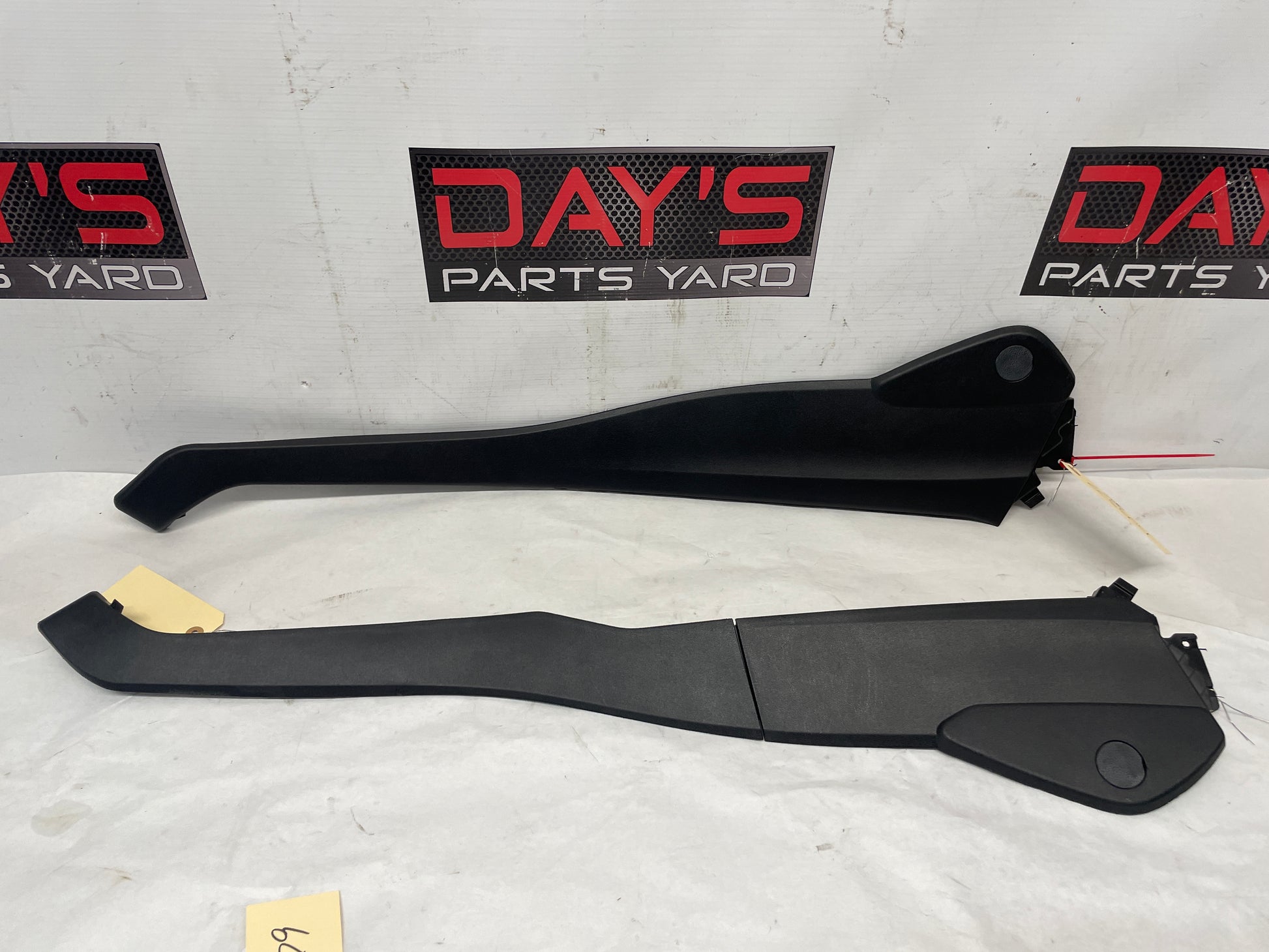 2022 Chevy Camaro SS 3pc Set RH & LH Center Console Trim OEM - Day's Parts Yard
