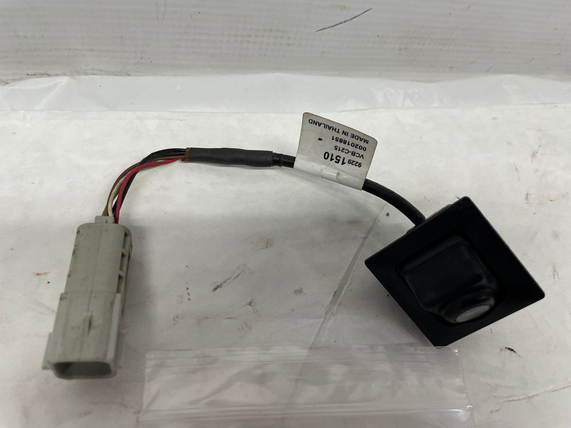 2014 Chevy SS Sedan Rear Bumper Back Up Camera OEM - Day's Parts Yard