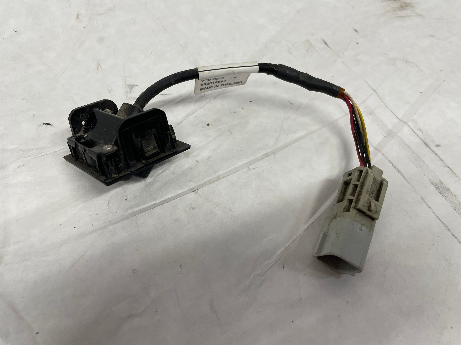 2014 Chevy SS Sedan Rear Bumper Back Up Camera OEM - Day's Parts Yard