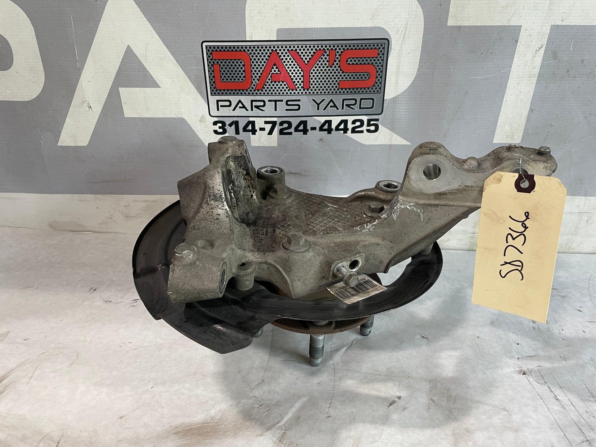 2017 Chevy SS Sedan LH Driver Front Spindle Knuckle Hub Assembly OEM - Day's Parts Yard